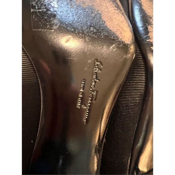 Ferragamo Size 8 Bow Front Pump Heels Black Pointed Toe Dressy Classic Old Money - Picture 15 of 16